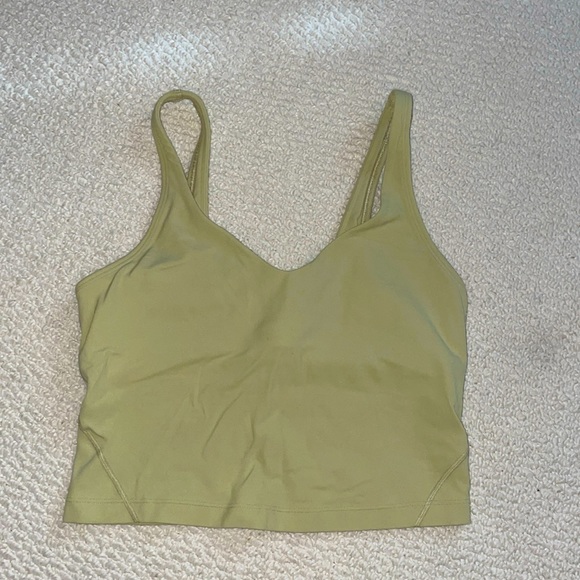 Lululemon tank size 4 built in bra - Picture 1 of 2